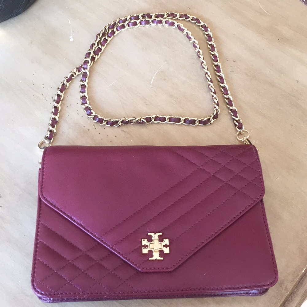 Final Markdown ****Tory Burch cross body